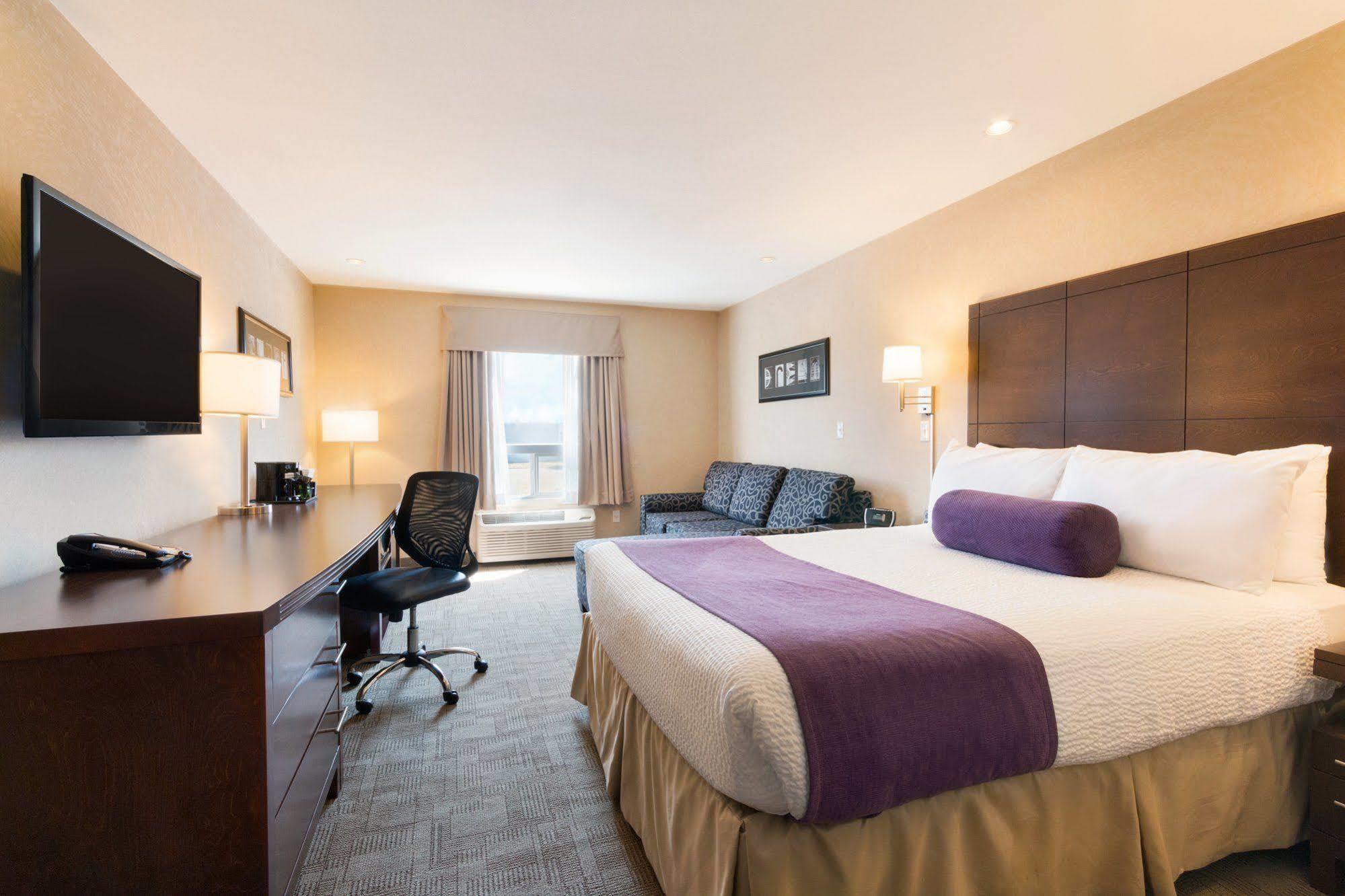 Hotel Days By Wyndham Medicine Medicine Hat